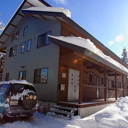 Bears Den Mountain Lodge Hakuba Ngoại thất bức ảnh