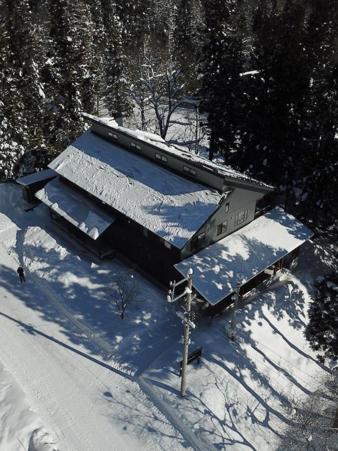 Bears Den Mountain Lodge Hakuba Ngoại thất bức ảnh