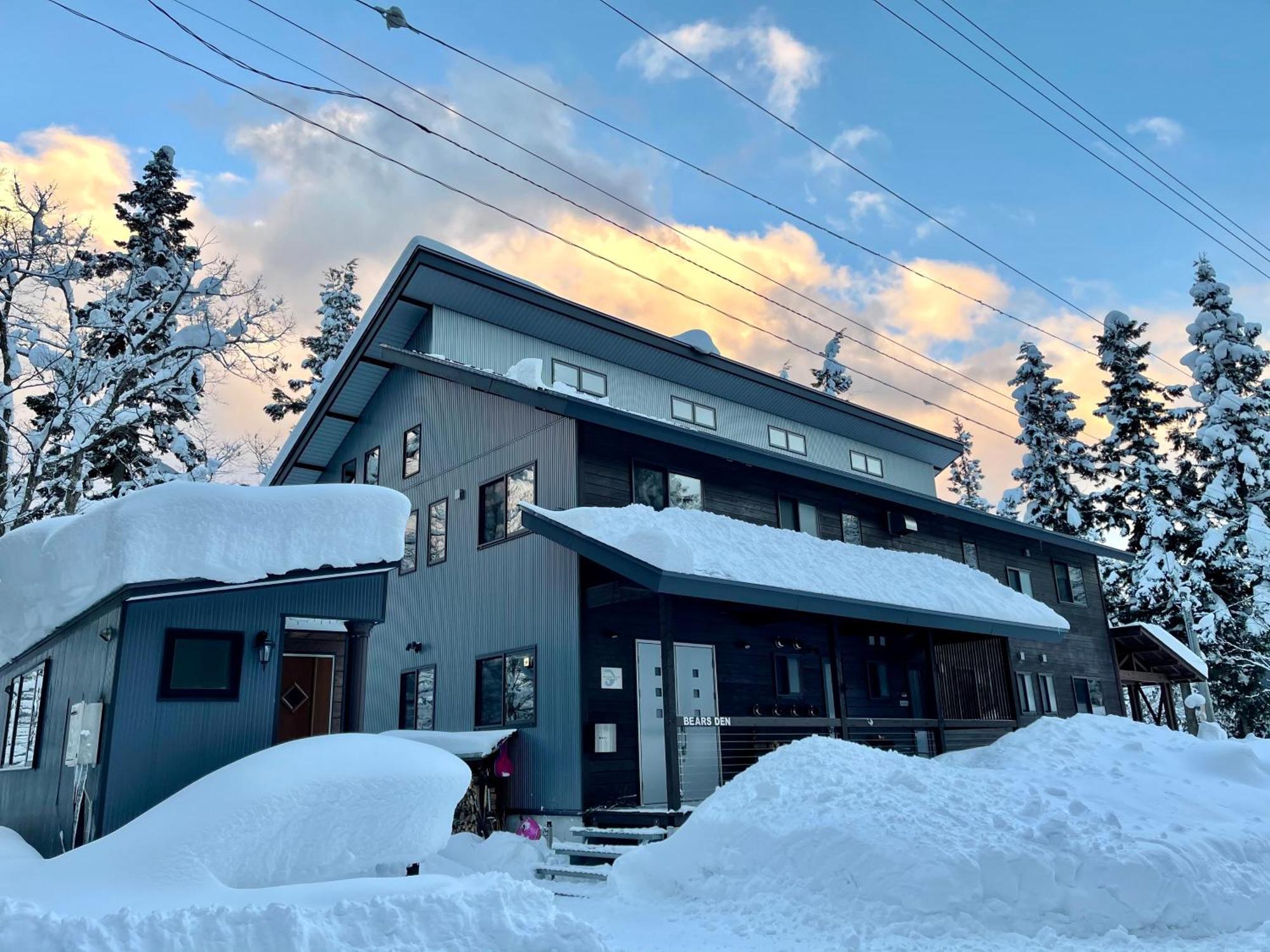 Bears Den Mountain Lodge Hakuba Ngoại thất bức ảnh