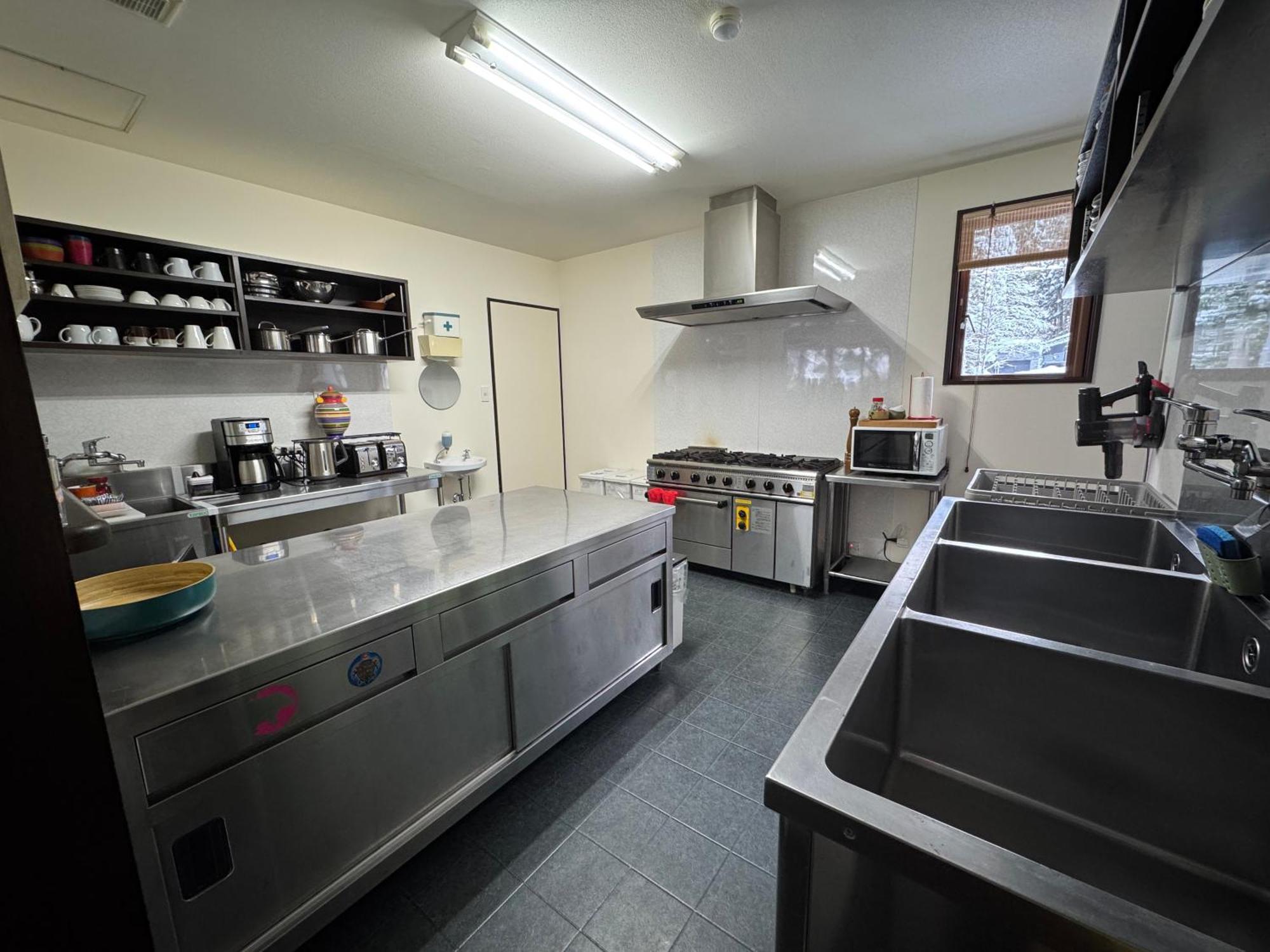 Bears Den Mountain Lodge Hakuba Ngoại thất bức ảnh