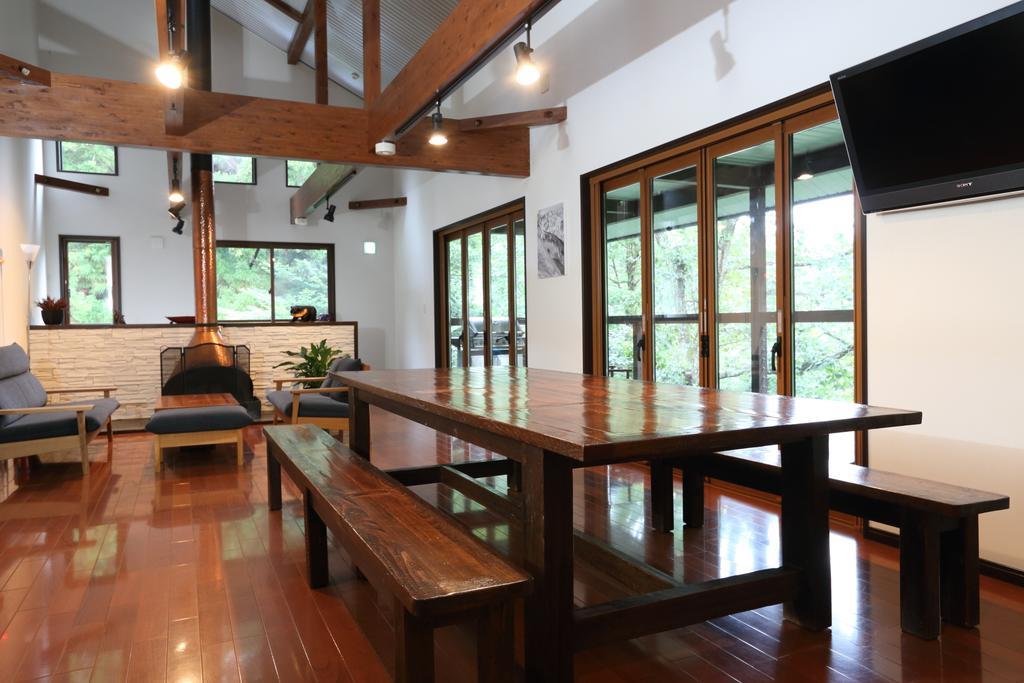 Bears Den Mountain Lodge Hakuba Ngoại thất bức ảnh