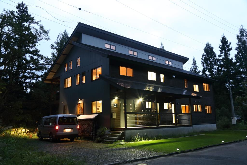 Bears Den Mountain Lodge Hakuba Ngoại thất bức ảnh